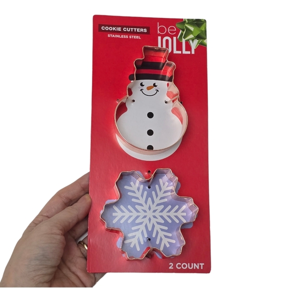 NWT Christmas Cookie Cutters Set 2pc Snowman and Snowflake Stainless Steel - Picture 2 of 8